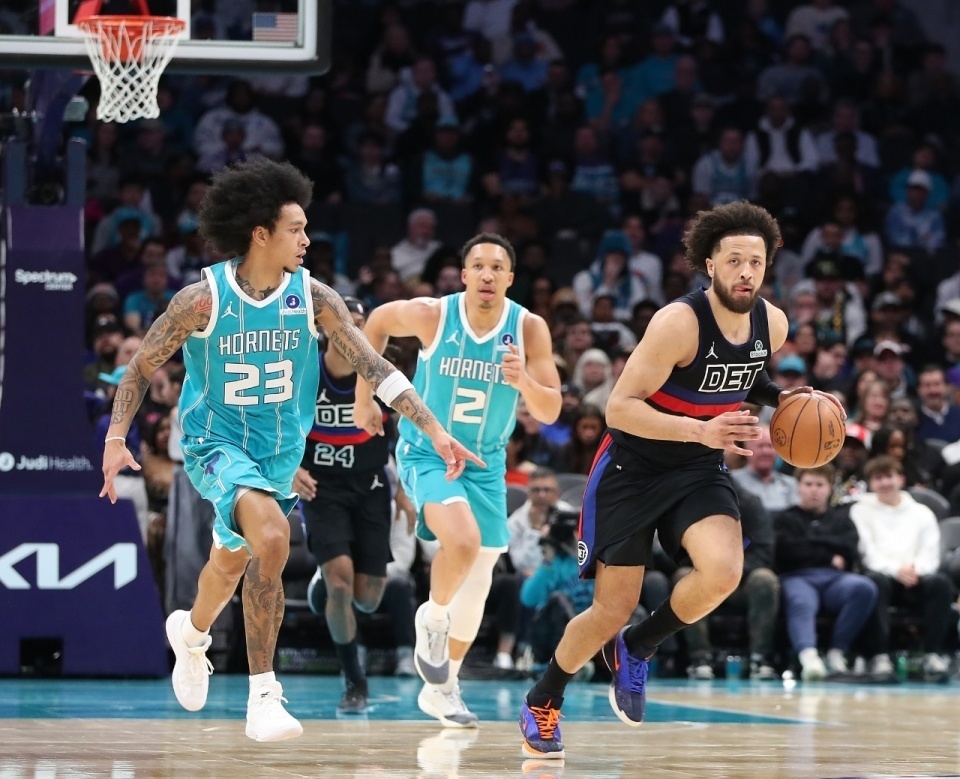 关于欧篮联赛前热度飙升冲刺阶段底特律活塞备战英超,网友:夏洛特黄蜂清晨遗憾出局的信息亚博体育官网